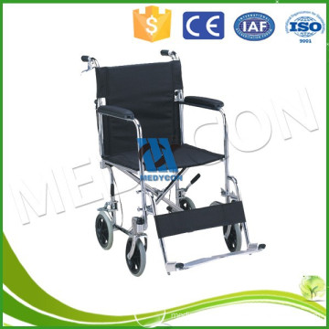 Chaise roulante pliante polyvalente pour soins de santé des patients